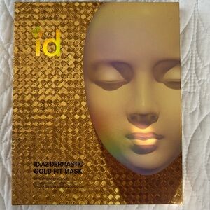ID.AZ ~ Gold Fit Mask Set ~ 3 Count ~ NEW in sealed box!